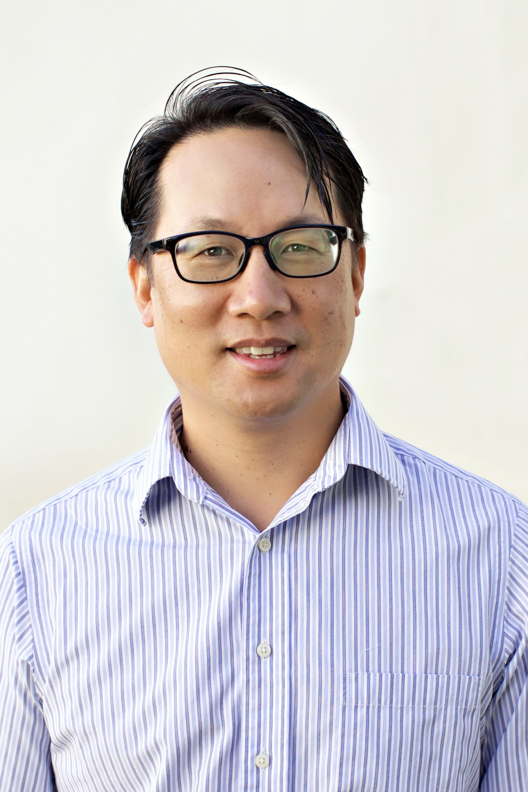 Dr. Victor Chen